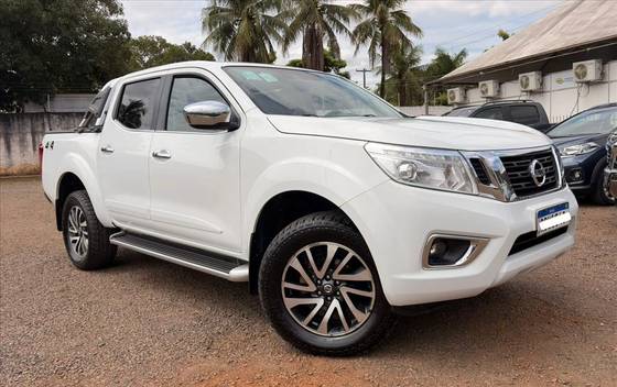 NISSAN FRONTIER 2.3 16V TURBO DIESEL XE CD 4X4 AUTOMÁTICO NISSAN FRONTIER 2.3 16V TURBO DIESEL XE CD 4X4 AUTOMÁTICO